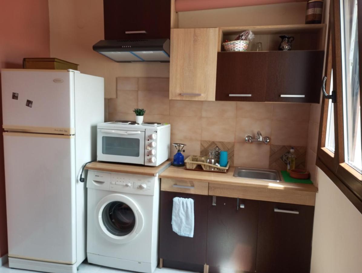 Cozy Studio Flat 1 Bedroom-Very Central Location Mytilíni Екстериор снимка